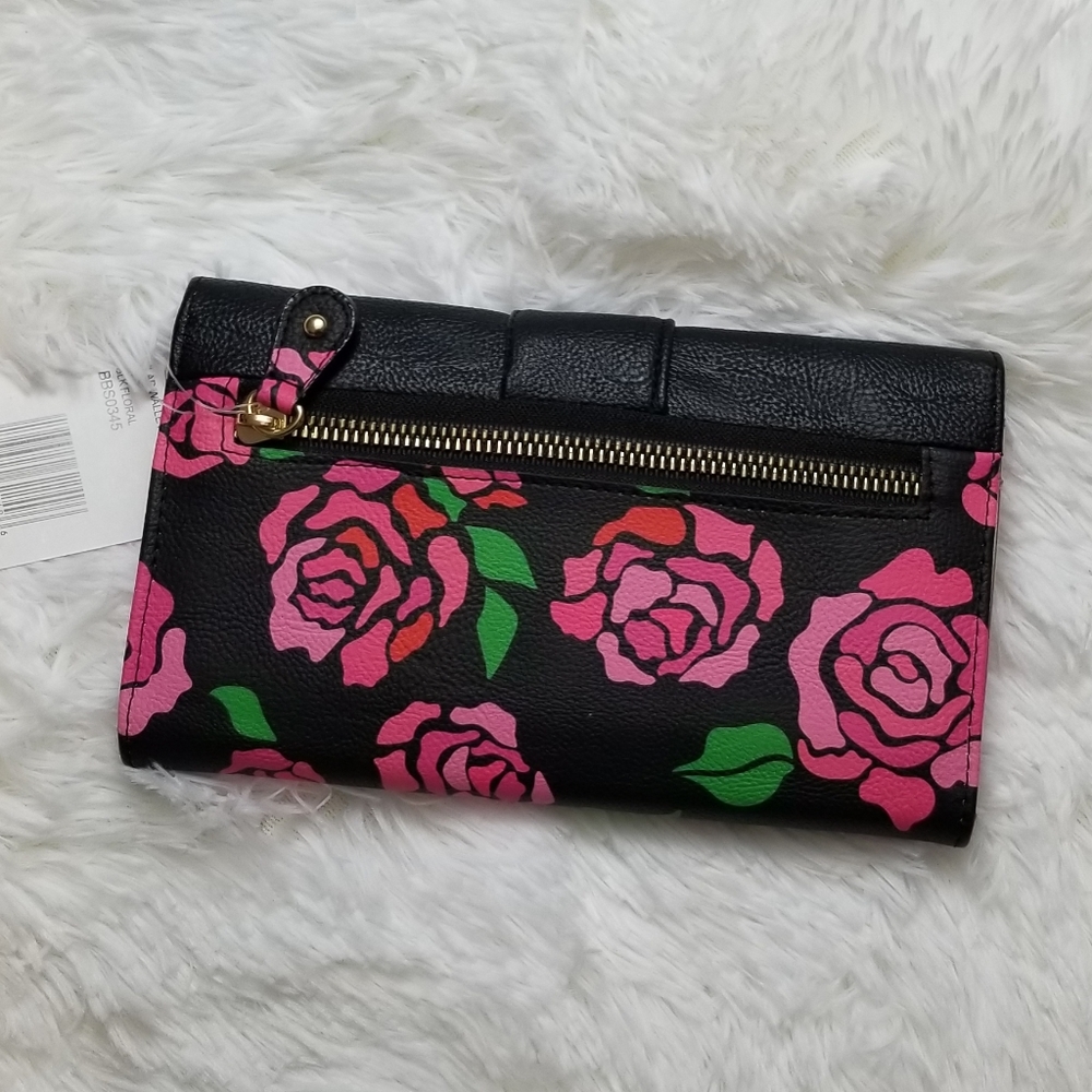 NWT Betsy Johnson wallet
